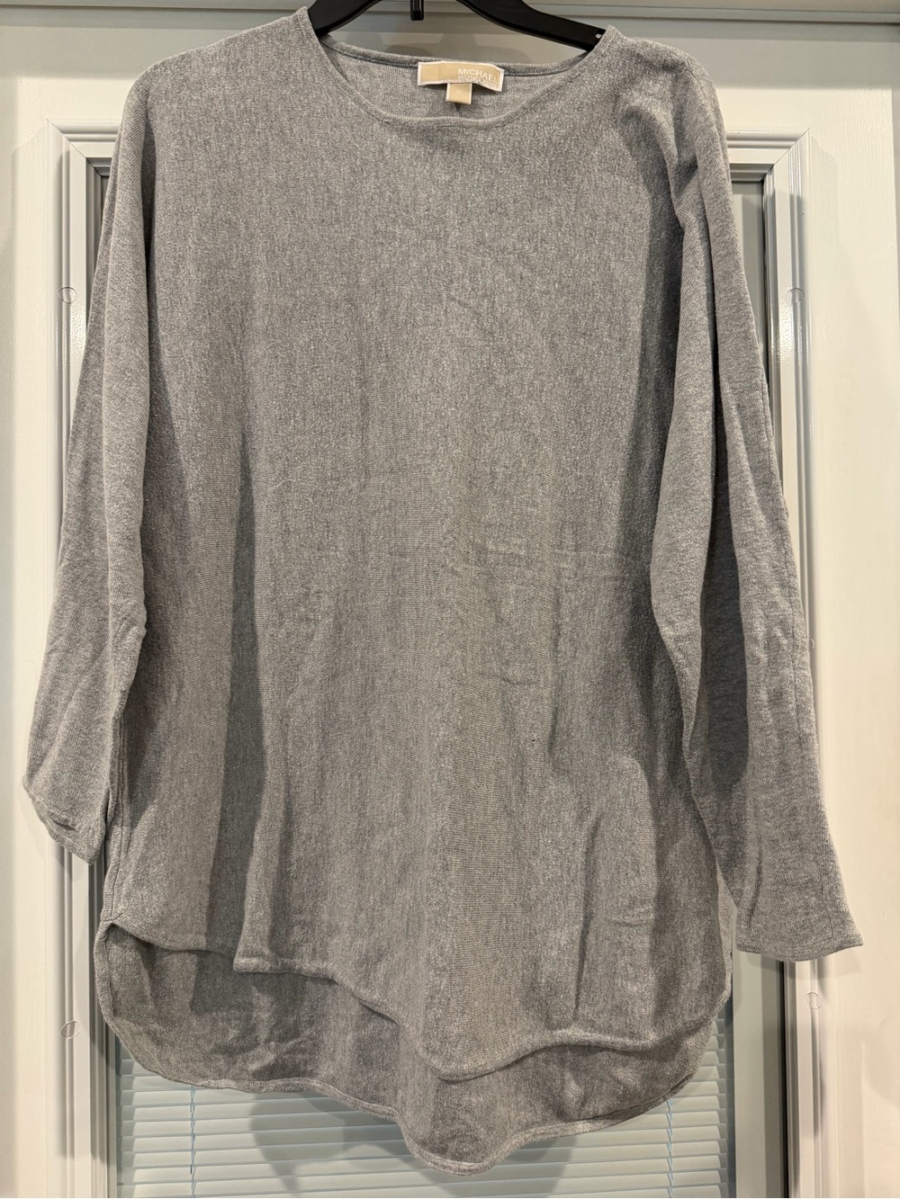 MICHAEL Michael Kors Light Gray Long Sleeve Knit Top